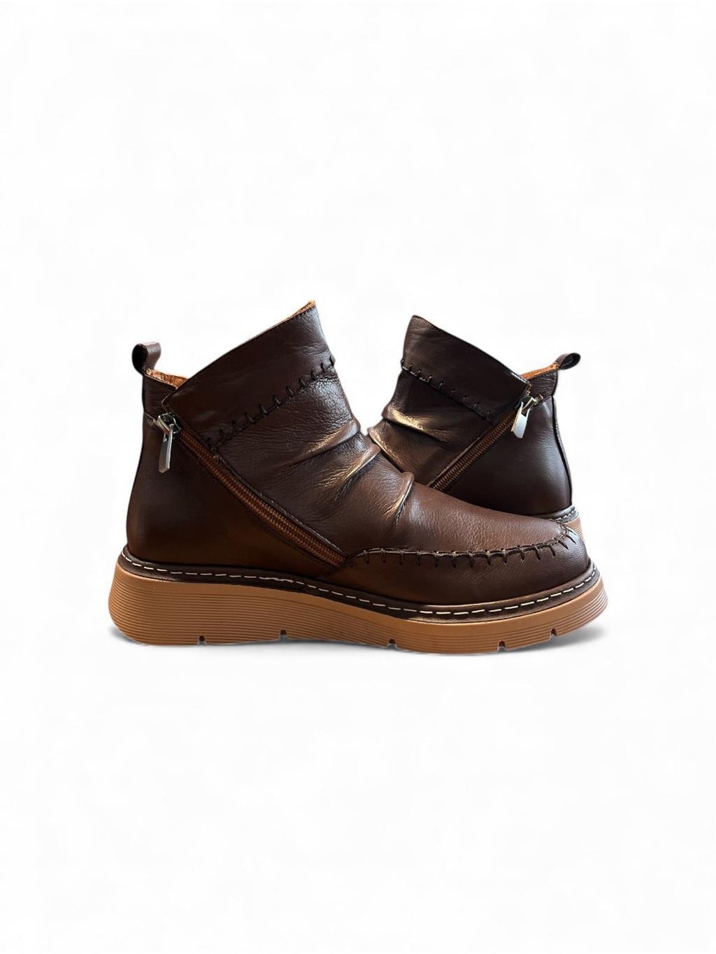 Begoria 'SoftFold' – Premium Leather Boots with Side Zip Begoria