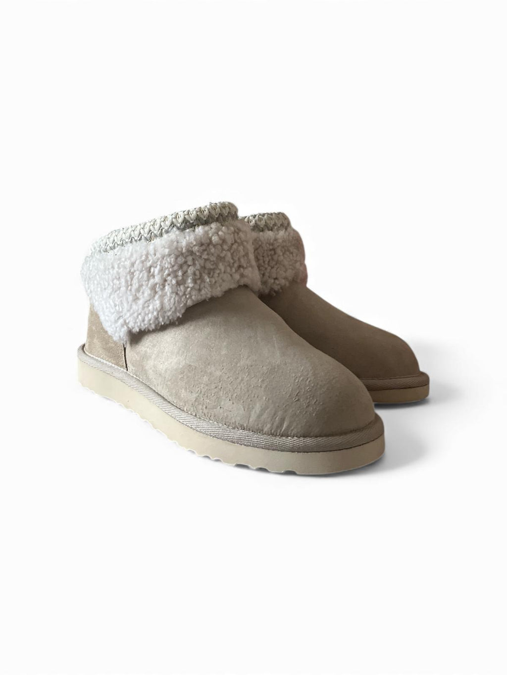 Begoria 'Sienna' – Suede Ankle Boots with Plush Collar Begoria