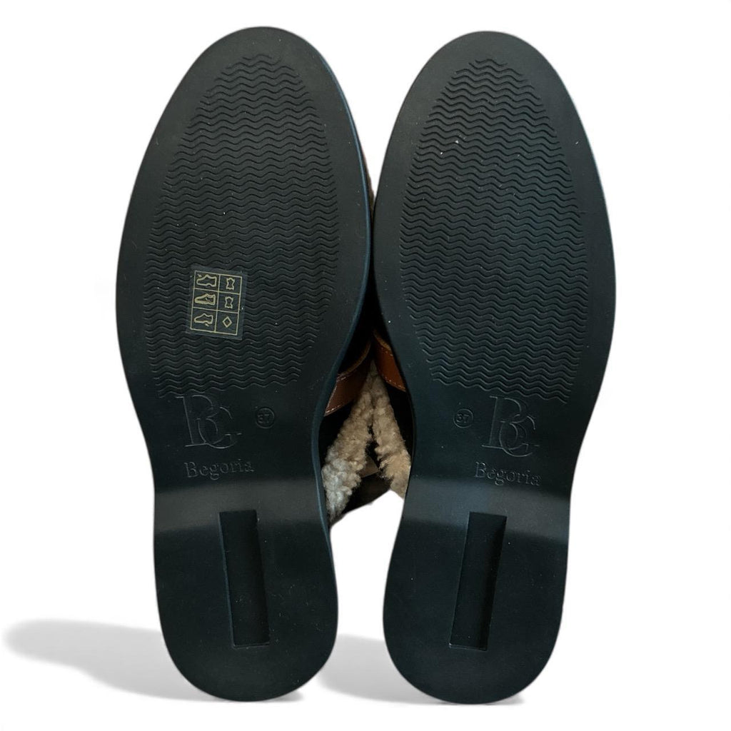 Begoria 'SoftStep' – Warm Mules with Fleece Lining Begoria