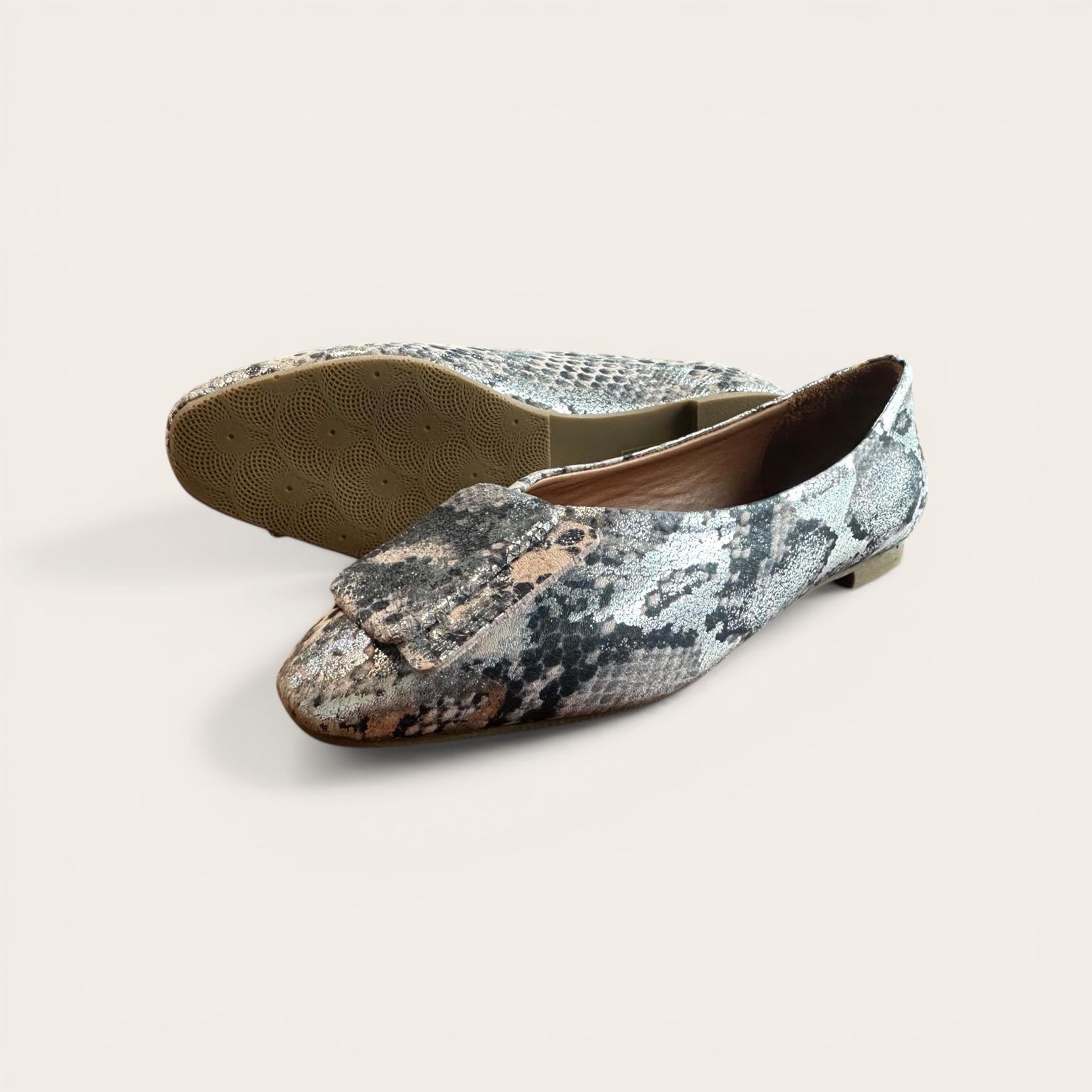 Begoria Snake - Genuine Leather Snake-Print Ballet Flats Powder 40 Begoria