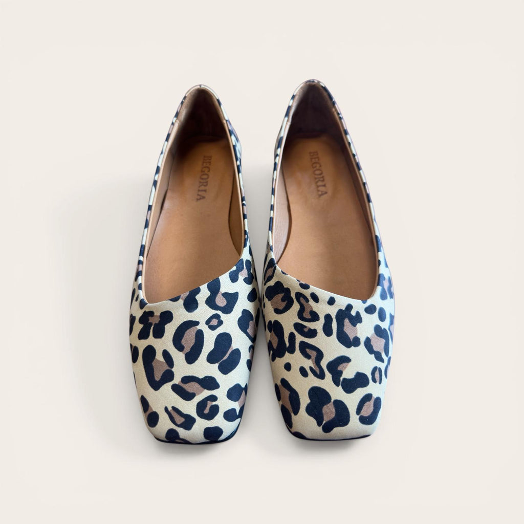 Begoria City Muse - Comfortable Leopard Leather Flats