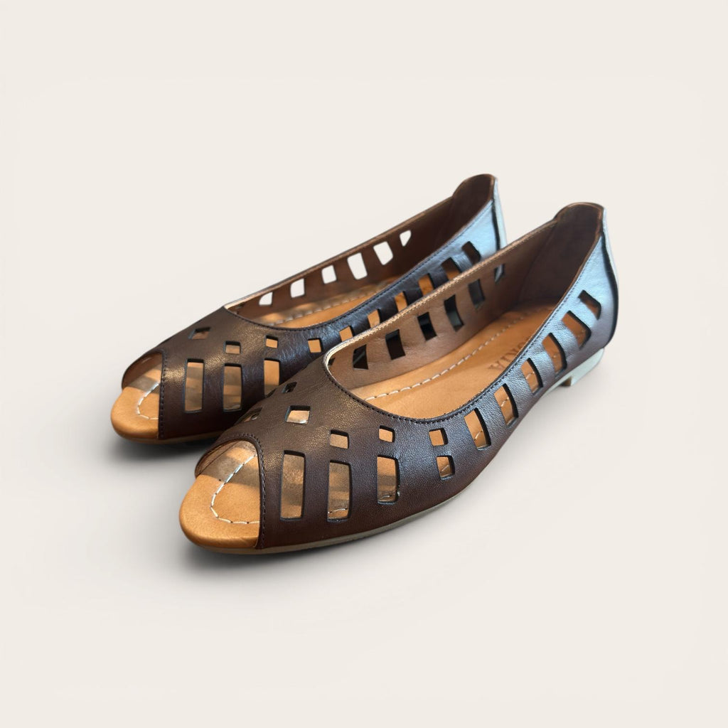 Begoria Fiorella - Breathable Cut-Out Women Leather Flats