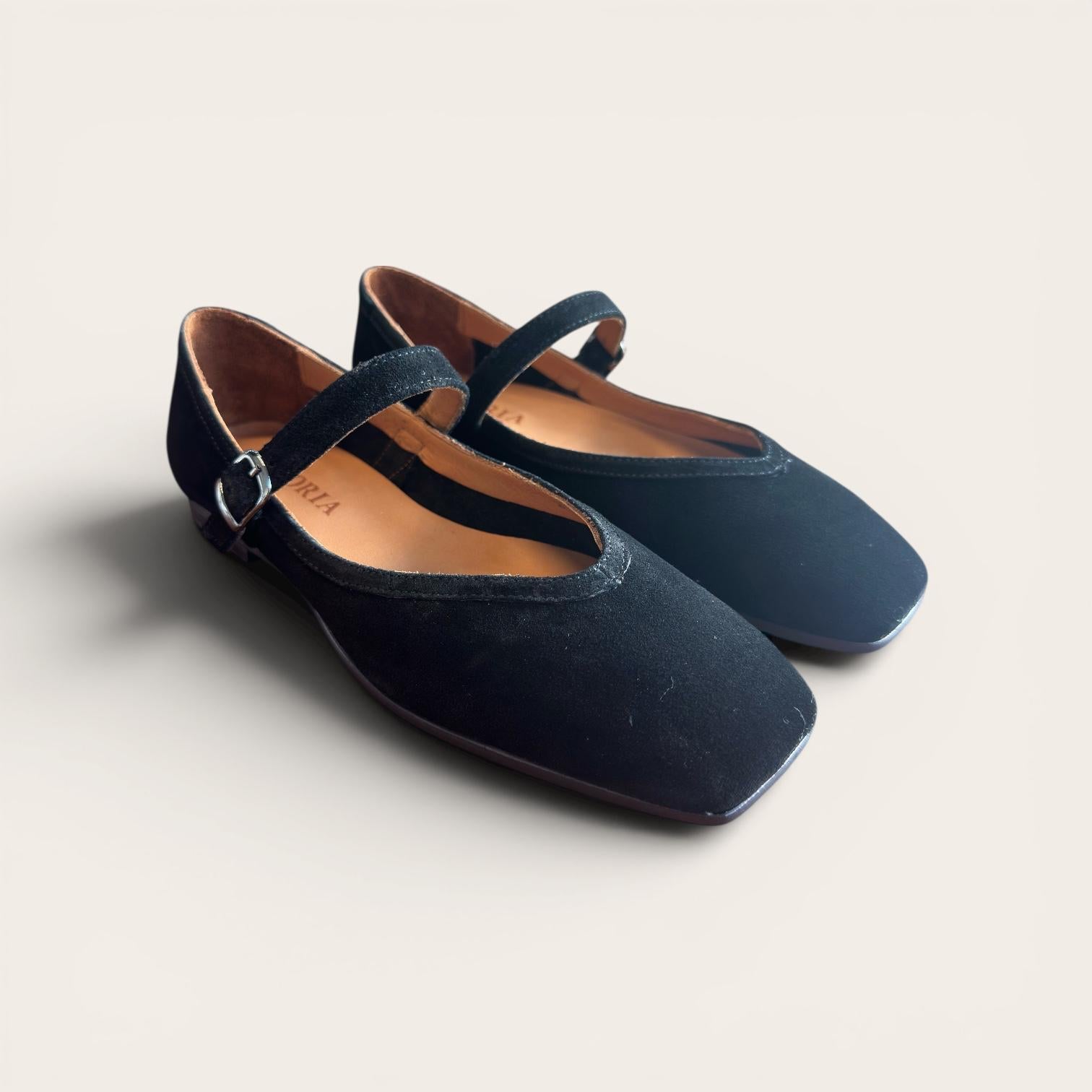 Begoria Valentina - Women's Classic Mary Jane Ballerina Flats