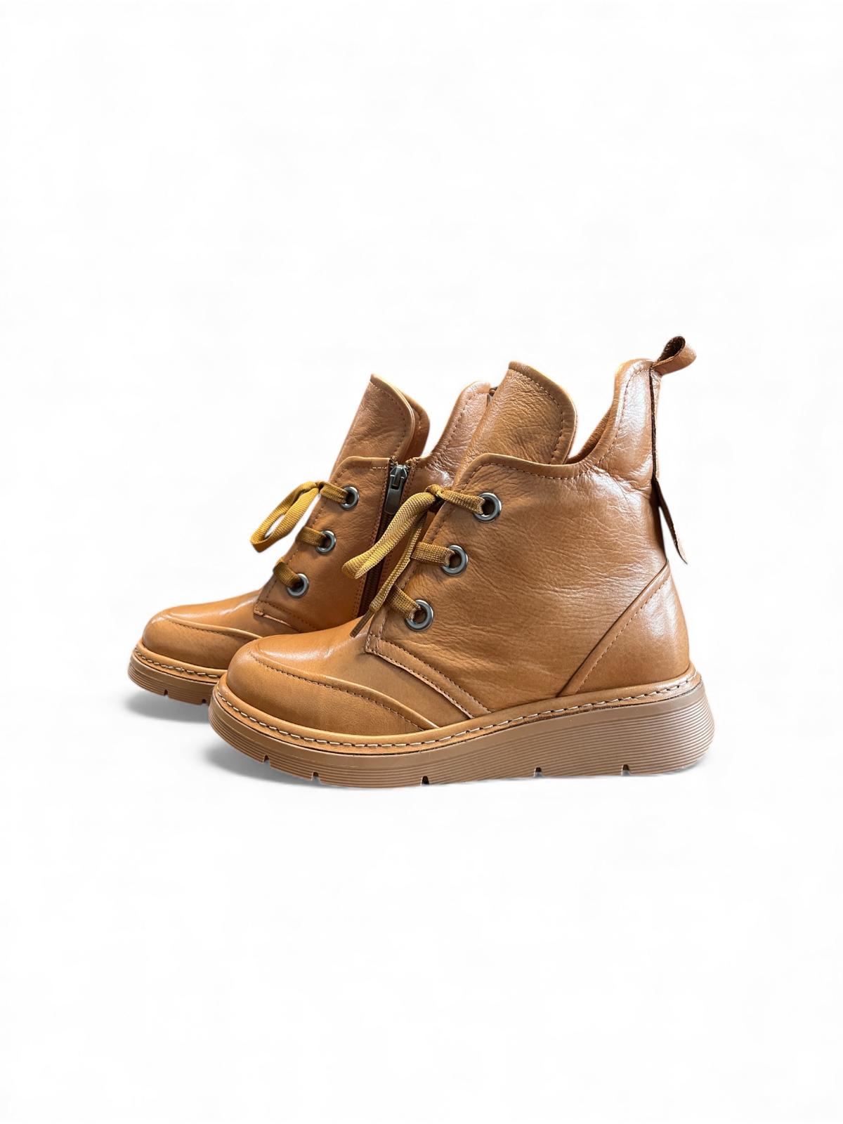 Begoria 'Urban' – Genuine Leather Lace-Up Boots Begoria