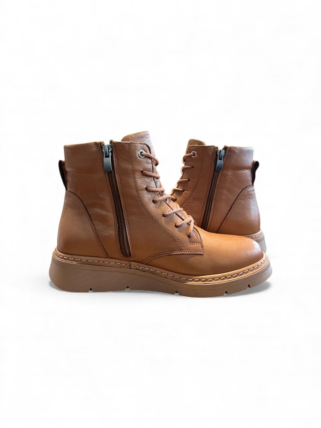 Begoria 'Vigo' – Lightweight Genuine Leather Walking Boots Begoria