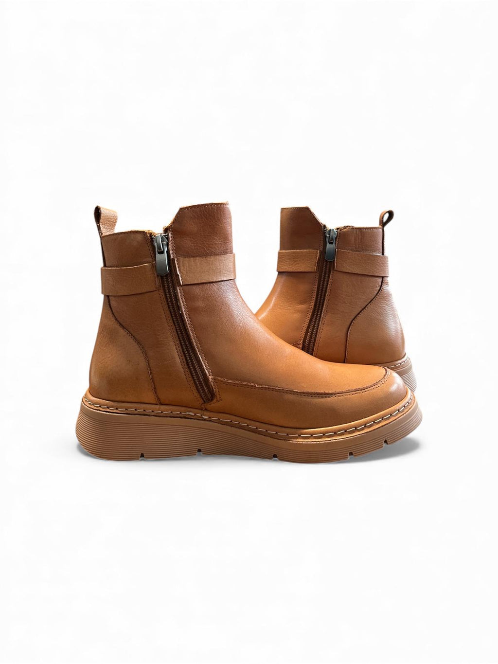Begoria 'Urban' – City Leather Boots with Buckle Begoria