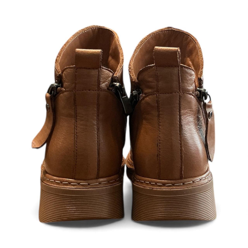 Begoria 'SoftFold' – Premium Leather Boots with Side Zip Begoria