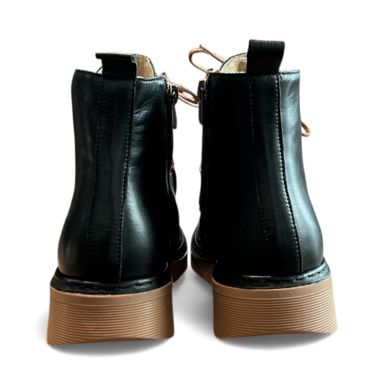 Begoria 'SoftStep' – High-Top Leather Moccasins Begoria