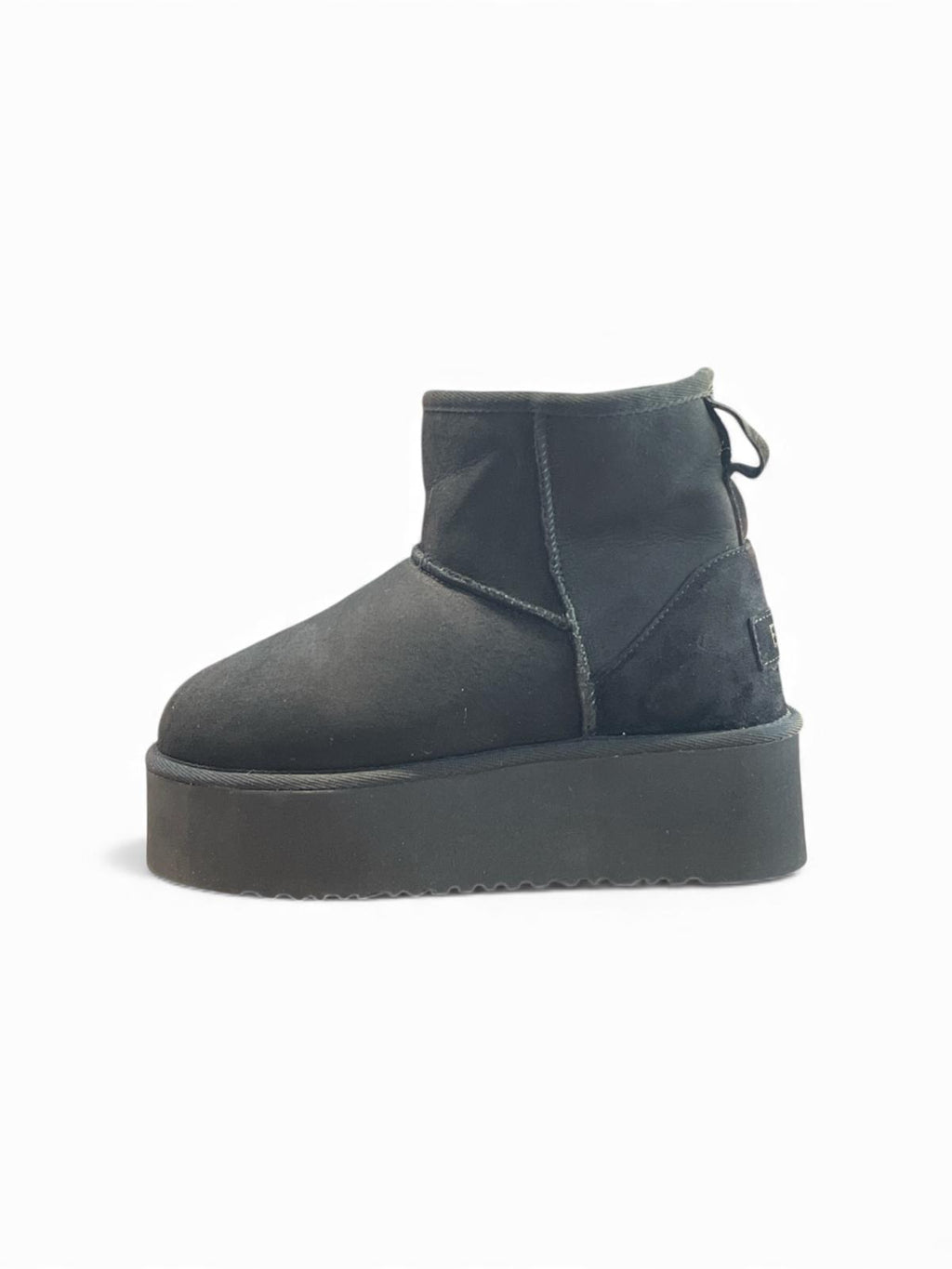 Begoria 'Stellar' – Tall Suede Platform Boots Begoria