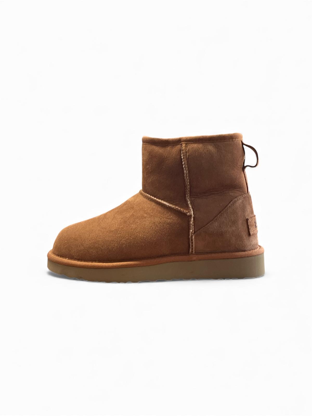 Begoria 'Cloud' – Suede Boots with Shearling Lining Camel Begoria