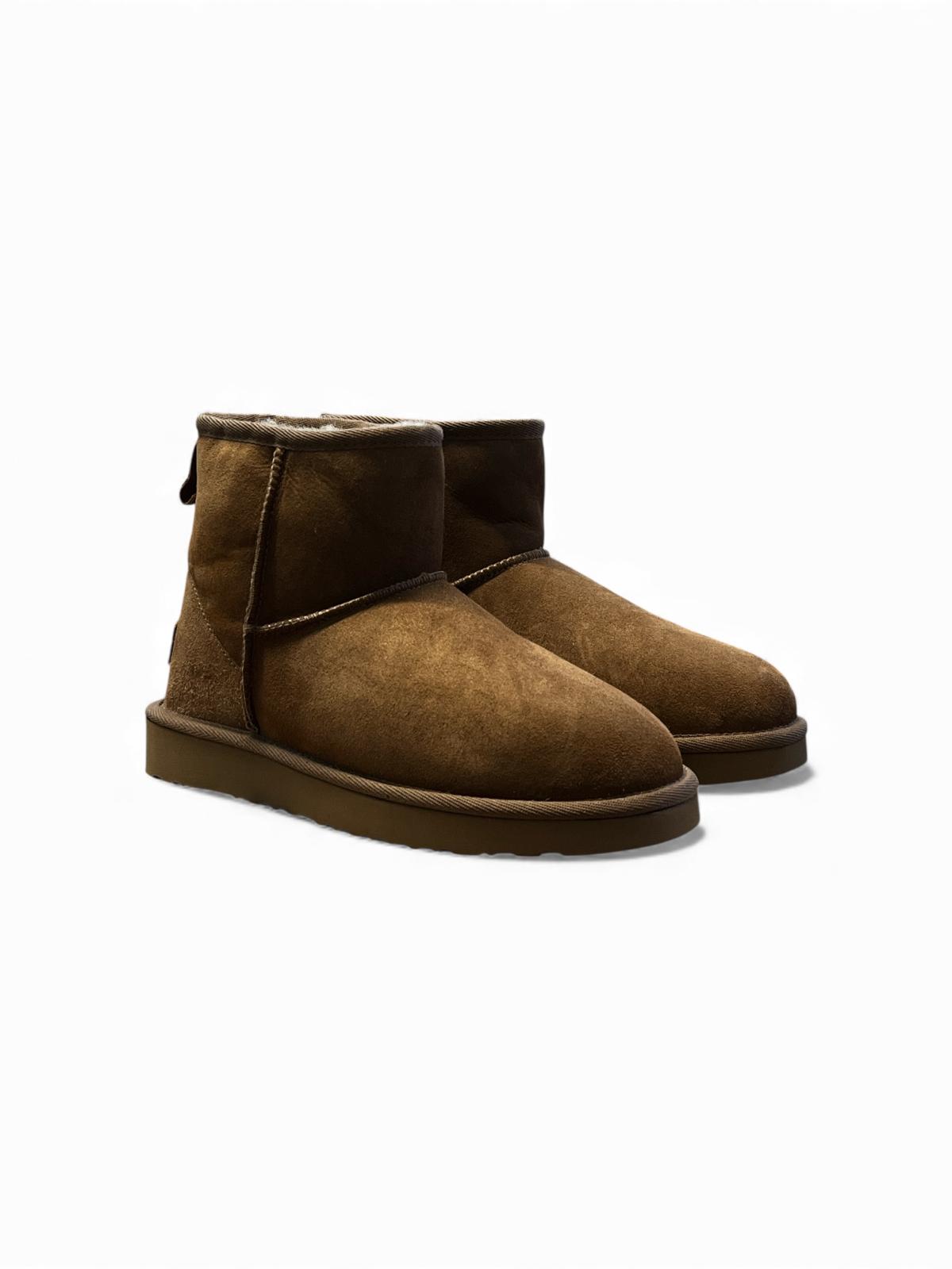Begoria 'Cloud' – Suede Boots with Shearling Lining Begoria