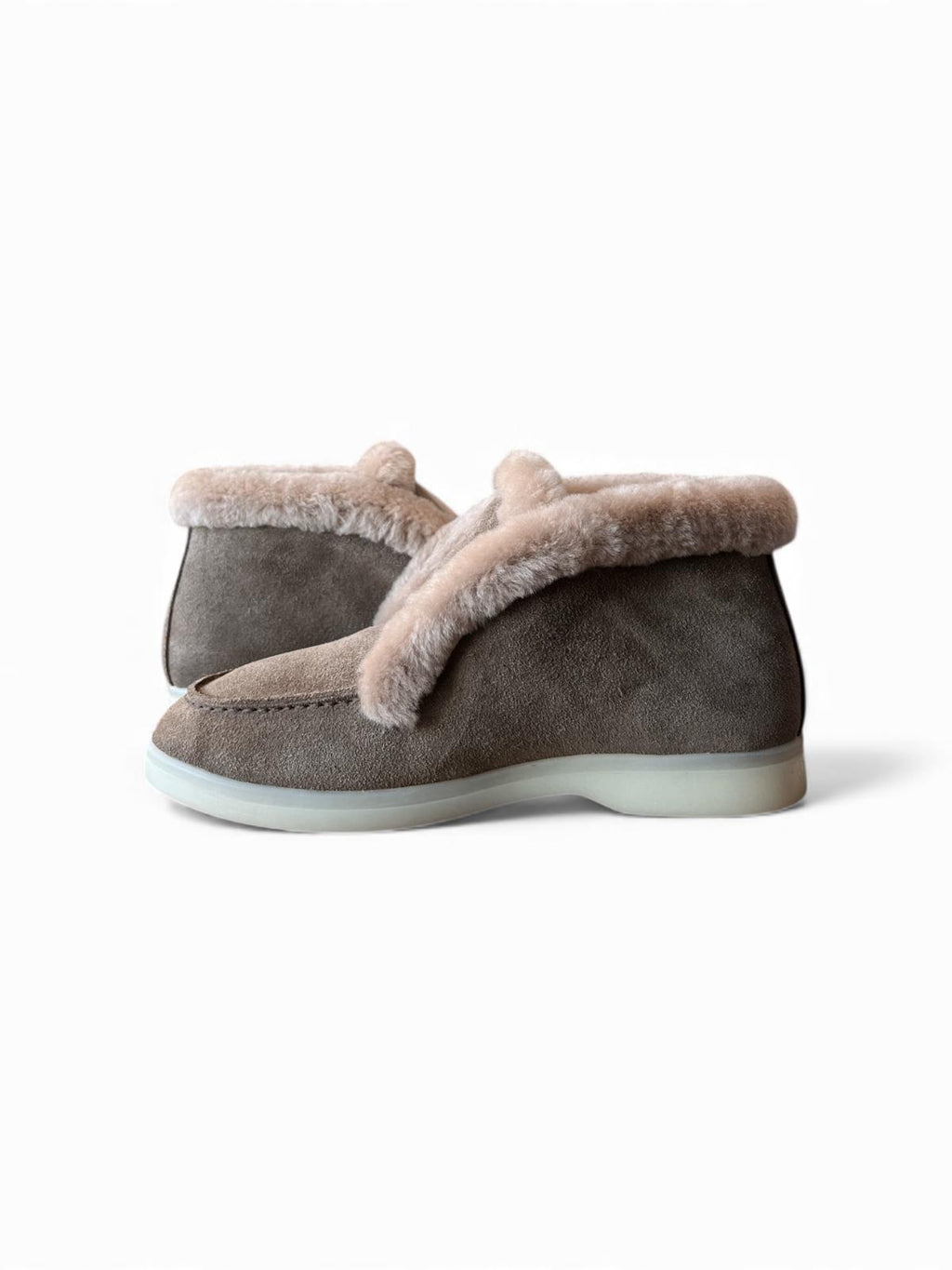 Begoria 'Luna' – Suede Ankle Boots with Shearling Lining Begoria