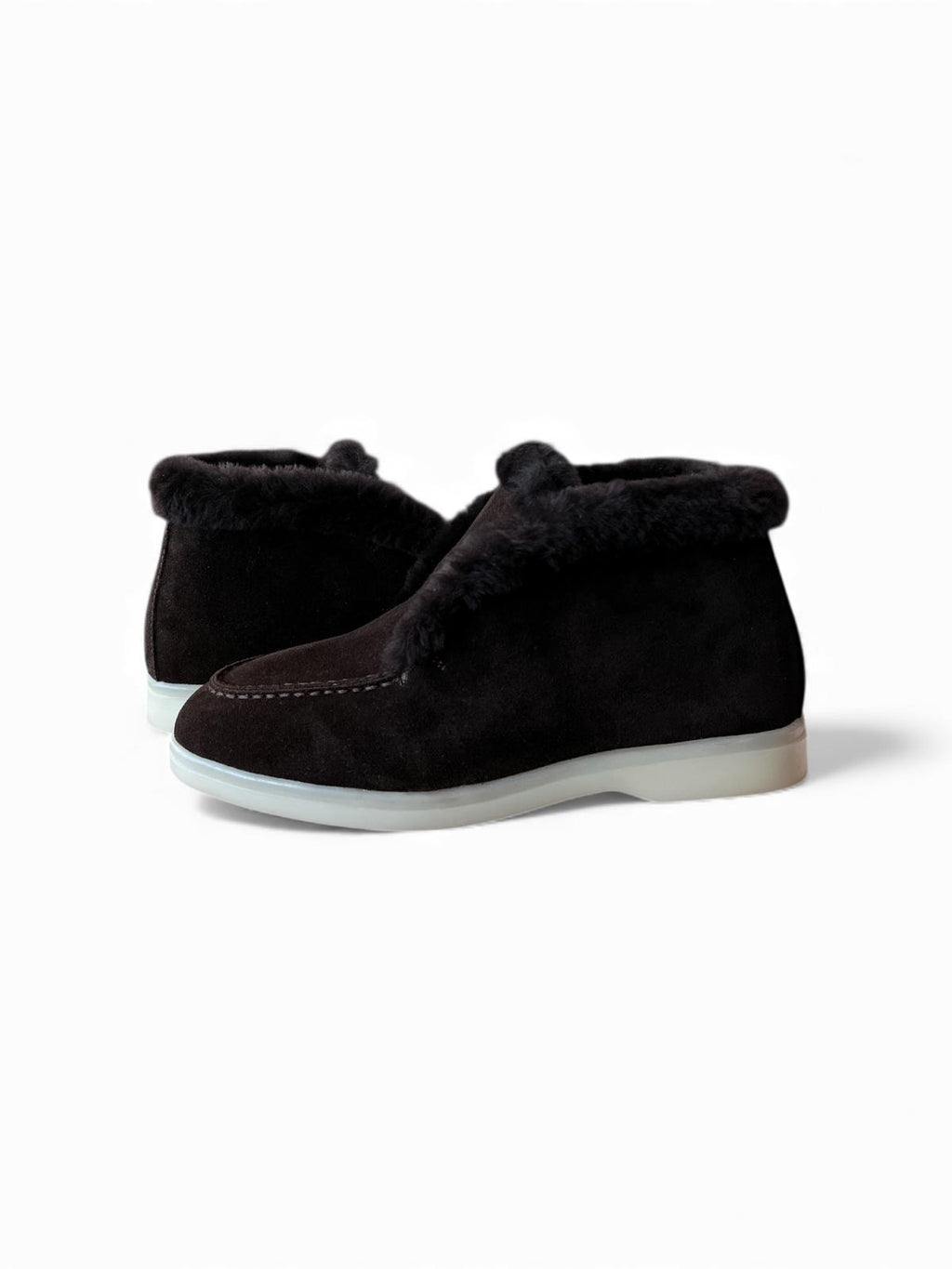 Begoria 'Luna' – Suede Ankle Boots with Shearling Lining Begoria