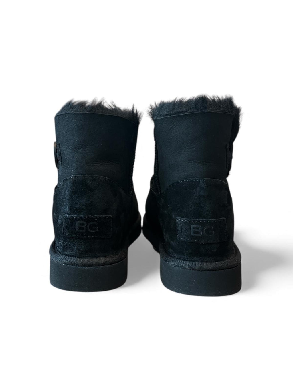 Begoria 'Lulu' – Short Suede Boots with Plush Lining Begoria