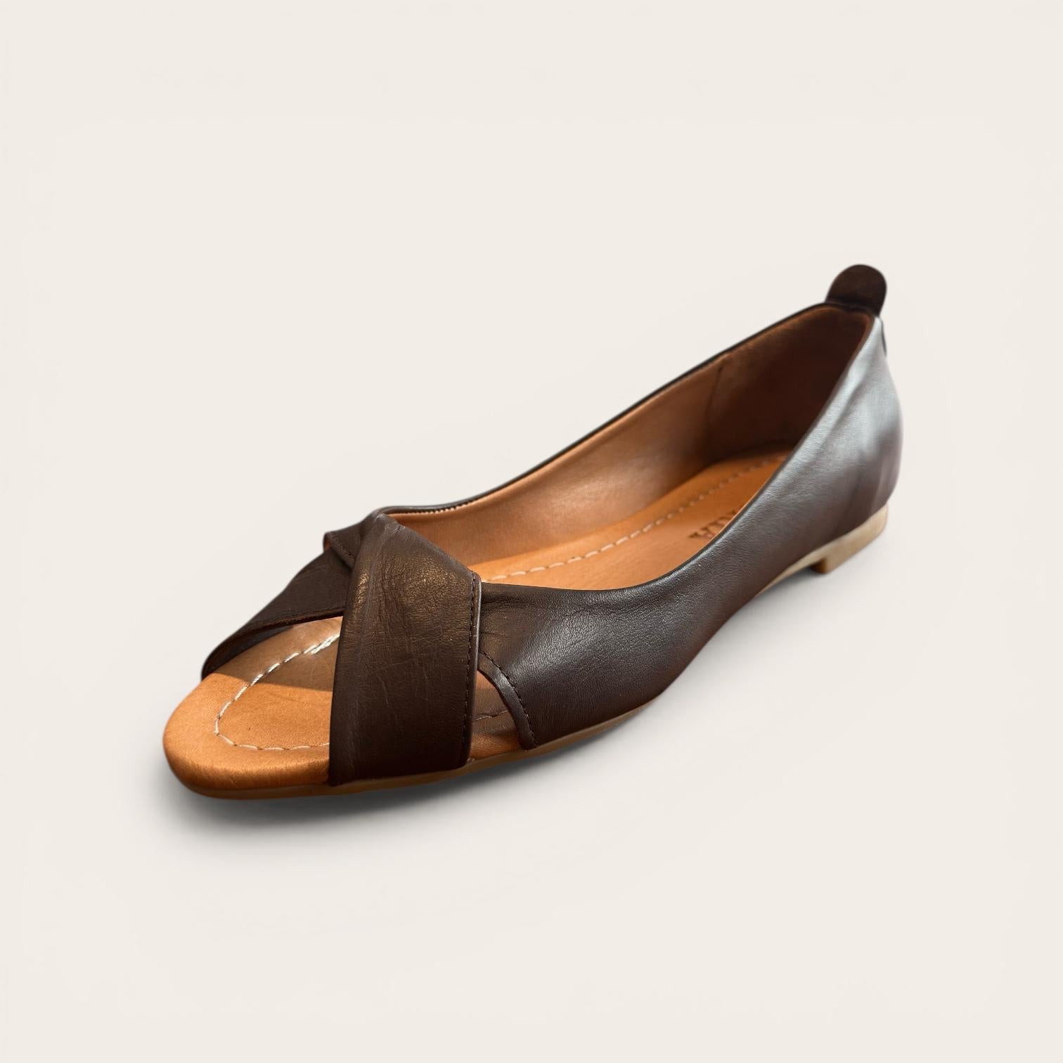 Begoria Milano - Premium Leather Open-Toe Flats Brown Begoria