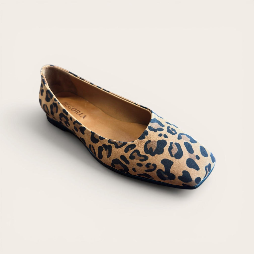 Begoria City Muse - Comfortable Leopard Leather Flats