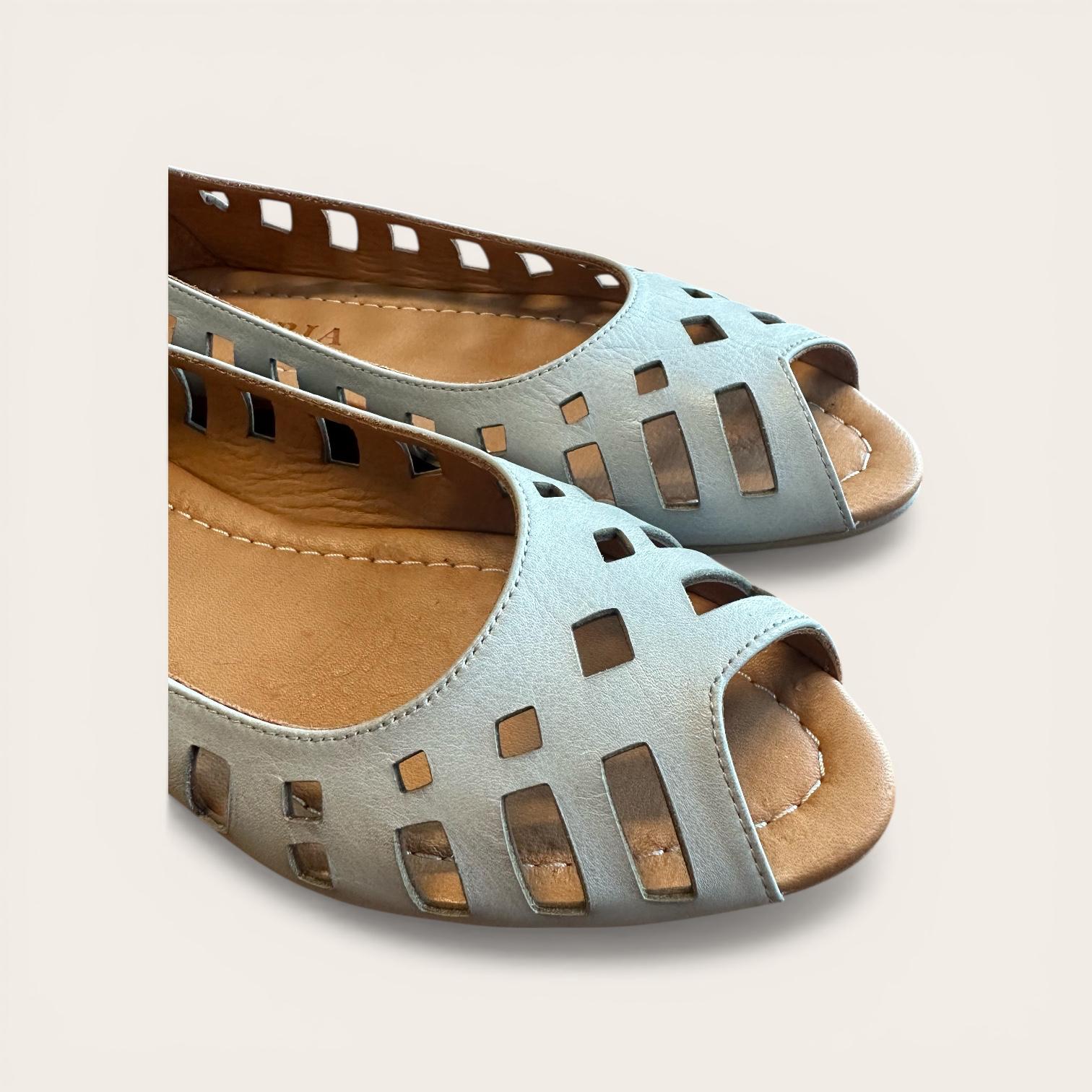 Begoria Fiorella - Breathable Cut-Out Women Leather Flats