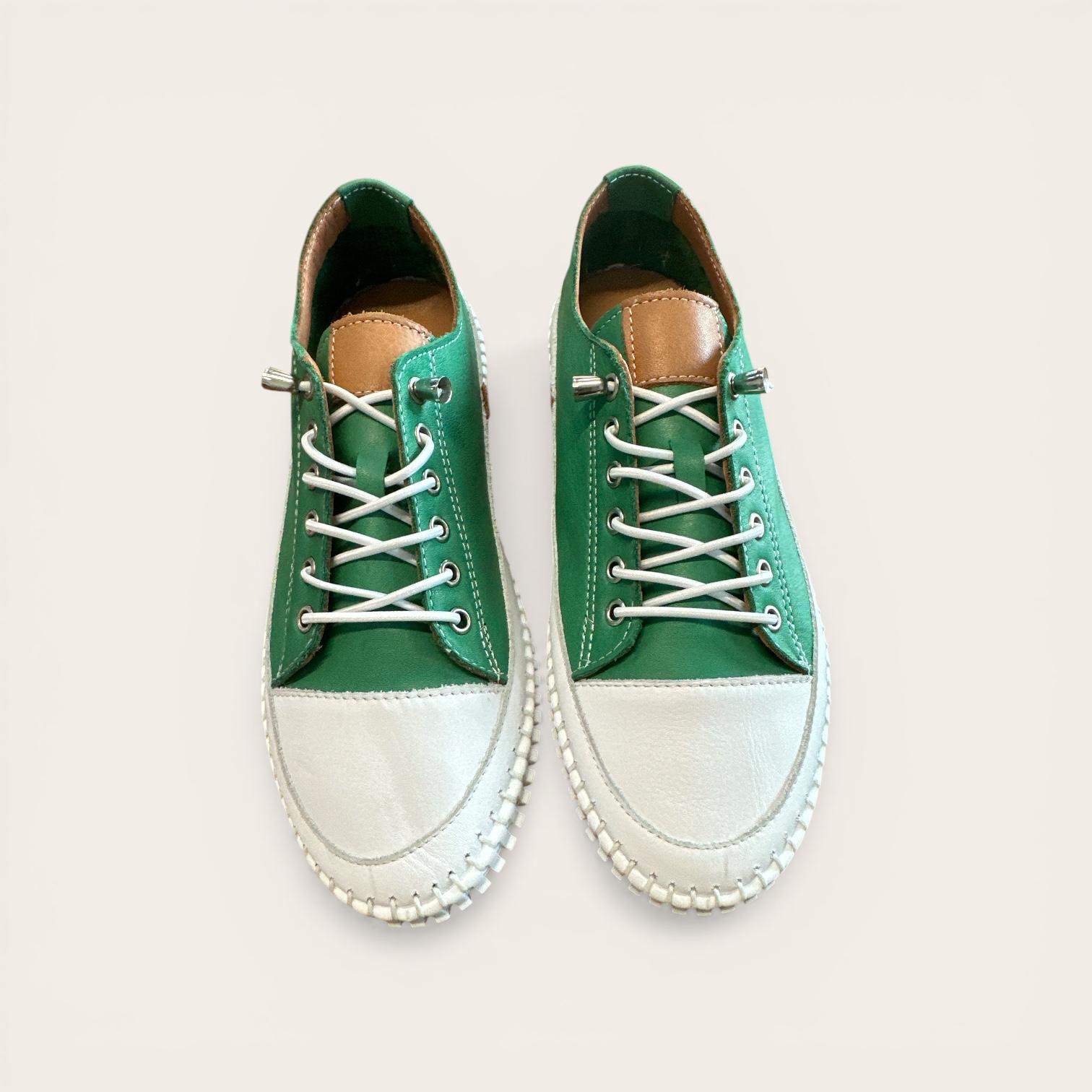 Begoria Daily - Sophisticated Lace-Up Shoes in Soft Leather