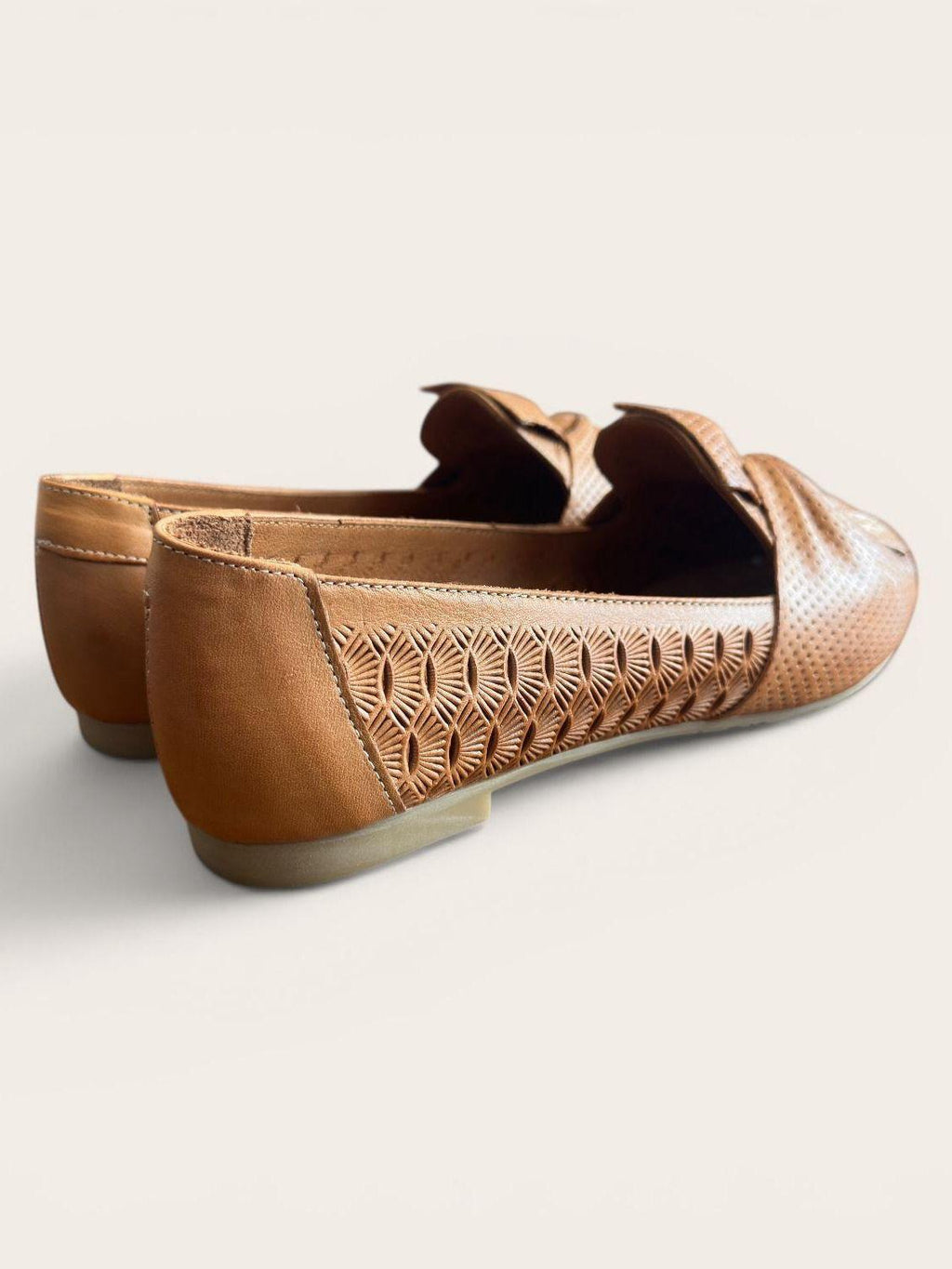 Begoria Signature - Perforated Leather Ballet Flats